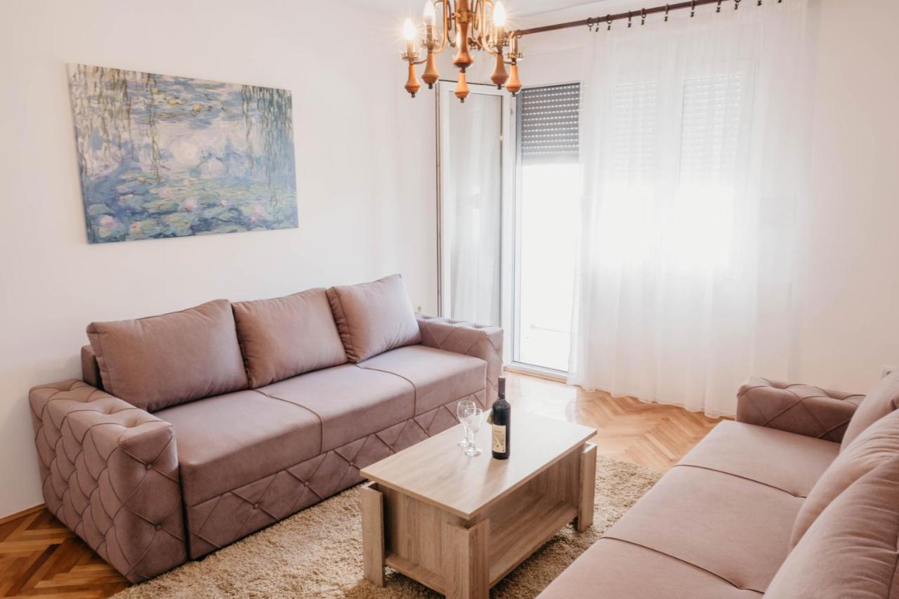 Apartment Bracovic - City Center 巴尔 外观 照片